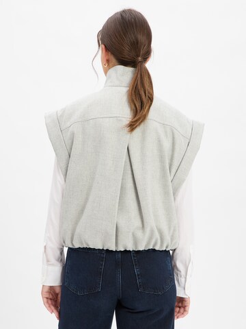 BOSS Bodywarmer 'Jaflesti' in Grijs