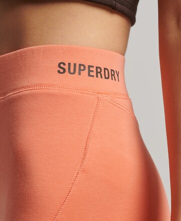 Skinny Pantalon de sport Superdry en orange