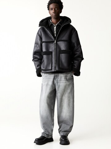 Pull&Bear Jacke in Schwarz