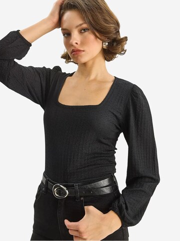 Chemisier Bianco Lucci en noir