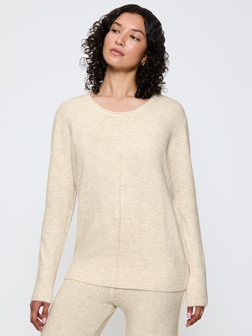 TRIUMPH Sweatshirt ' Amourette Cozy ' in Beige: voorkant