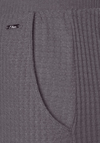 s.Oliver Широка кройка Панталон пижама в сиво