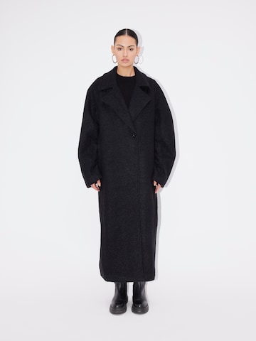 LeGer by Lena Gercke Between-Seasons Coat 'Giana' in Black: front