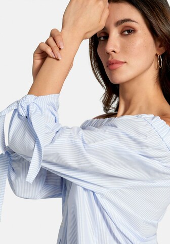 Emilia Lay Blouse in Blue