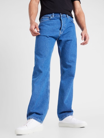 Carhartt WIP Loosefit Jeans 'Nolan' in Blauw: voorkant