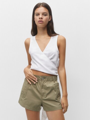 Pull&Bear Regular Shorts in Beige: predná strana