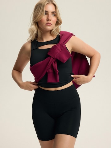 ESOTIQ - Skinny Pantalón 'High Waist Shorts Polyamid Mix glatt seamless stretch Kelsea' en negro