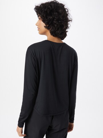 Marika Performance shirt in Black