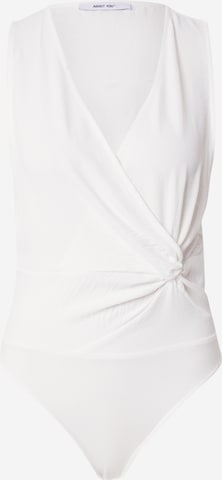 ABOUT YOU Top 'Rosa' in White: front
