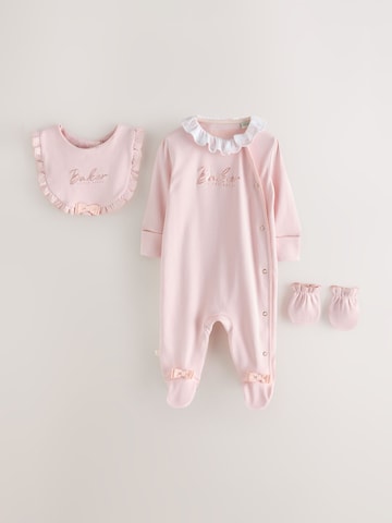 Seturi de lenjerie de la Baker by Ted Baker pe roz
