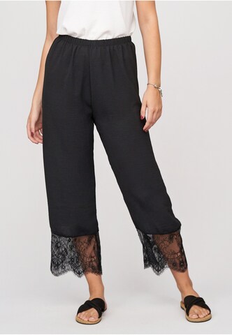 regular Pantaloni di Cloud5ive in nero: frontale