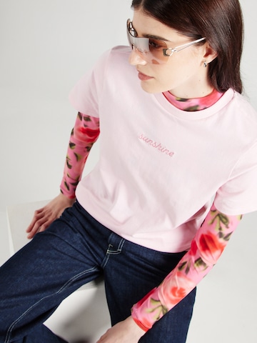 PIECES T-shirt 'KAYLEE' i rosa