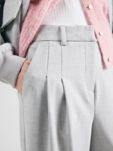 Wide leg Pantaloni con pieghe 'Henrike' di MSCH COPENHAGEN in grigio