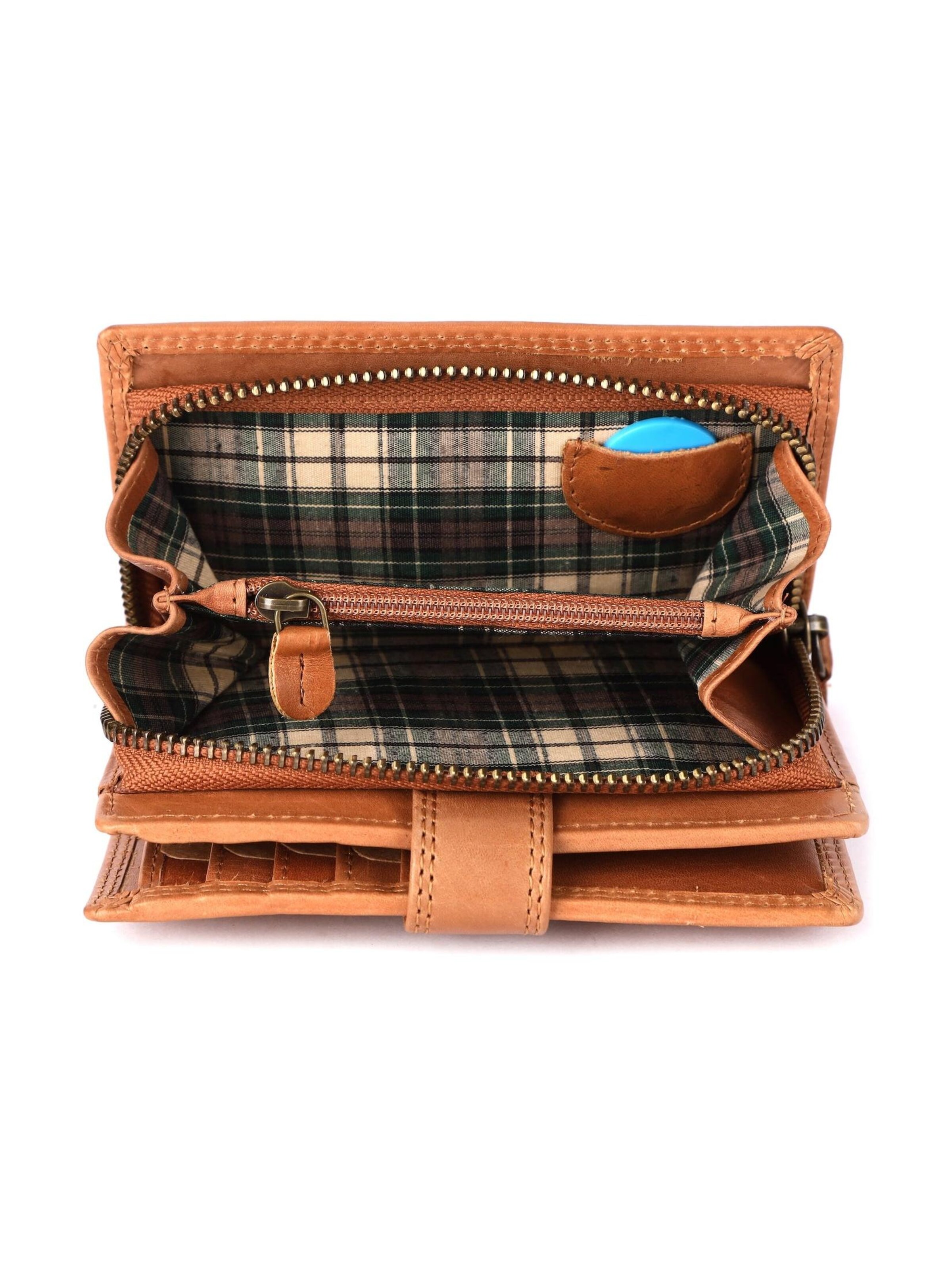 Benthill Wallet in Brown