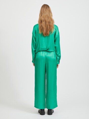 Wide leg Pantaloni di VILA in verde