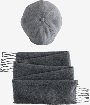 pilka Next Megzta kepurė: priekis