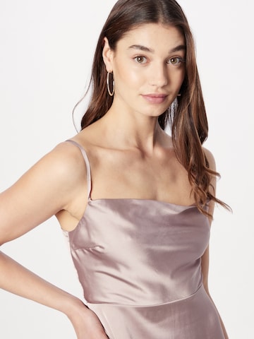 HOLLISTER Kleid in Braun