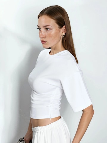 Qu Style Shirt in White