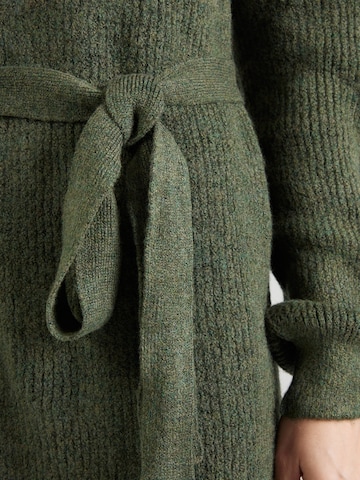 ABOUT YOU Knit dress 'Caren' in Green