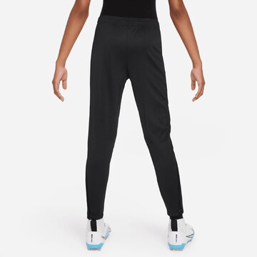 NIKE Slimfit Sporthose 'Kylian Mbappe' in Schwarz