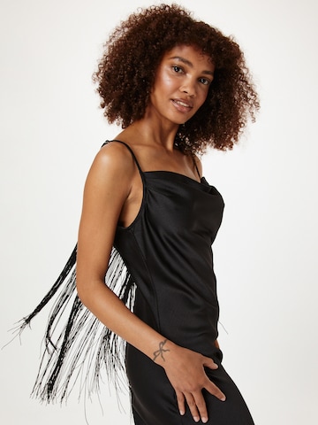 Robe de soirée Nasty Gal en noir