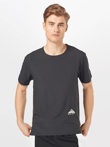 T-Shirt fonctionnel 'Rise 365' NIKE en noir : devant