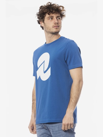 T-Shirt Invicta en bleu : devant