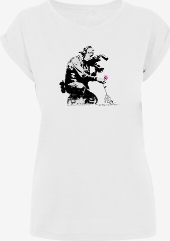 Merchcode Shirt 'Flower Puller' in White: front