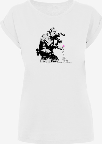 Merchcode T-Shirt 'Flower Puller' in Weiß: predná strana