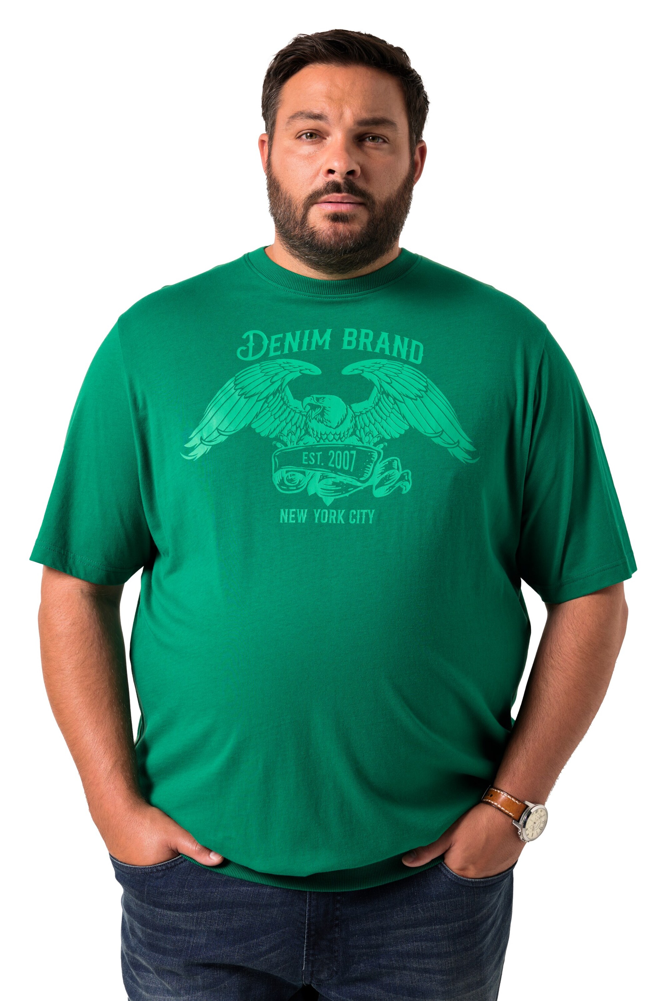 Men Plus Shirt in Green: front