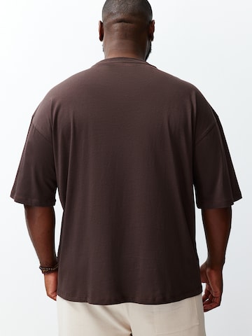 Trendyol - Camiseta en marrón