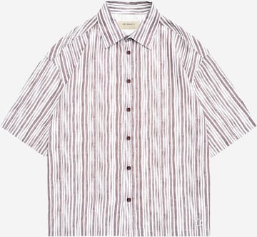 Coupe regular Chemise Reternity en marron : devant