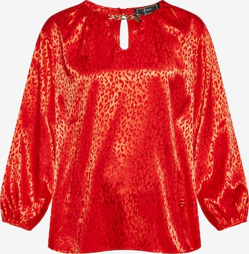 Camicia da donna di faina in rosso: frontale