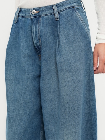 Samsøe Samsøe Свободный крой Джинсы с плиссировкой 'Saharper' в Синий