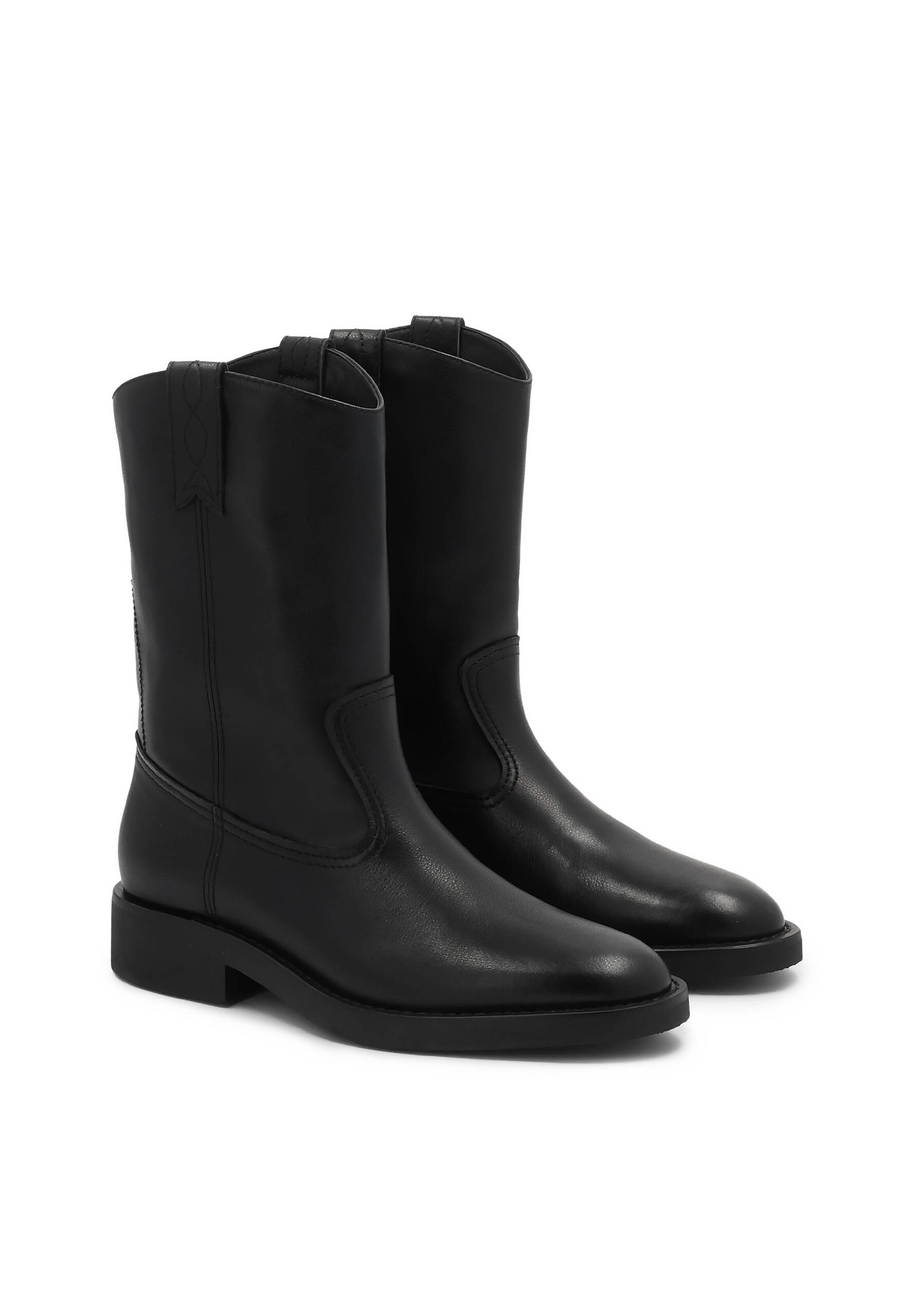 Kazar Bootie in Black