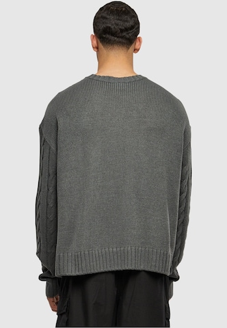 Urban Classics Pullover in Grau