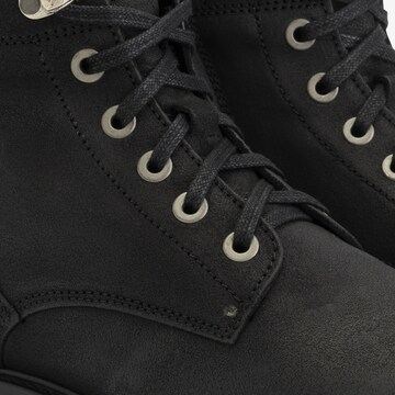 Travelin Lace-Up Boots 'Kolding ' in Black