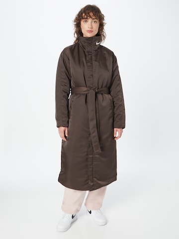 Nike Sportswear Between-Seasons Coat in Brown: front