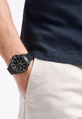 Montre à affichage analogique 'NST' NAUTICA en noir : devant