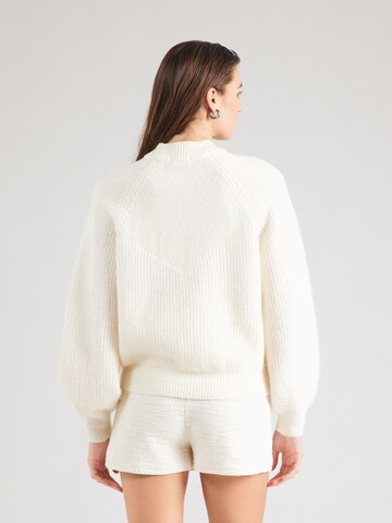 Pullover 'LARELYA 10' di DRYKORN in bianco
