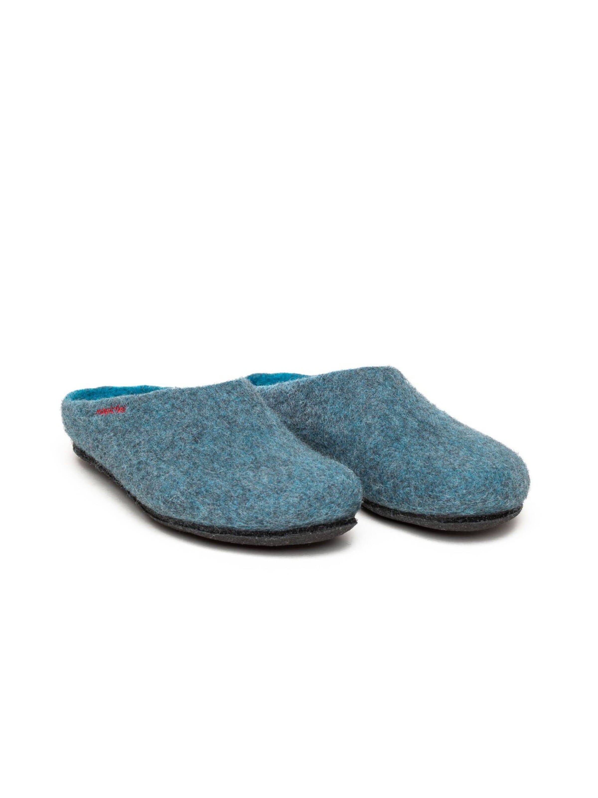 MagicFelt Slippers 'Filzpantoffel Magicfelt 709' in Blue