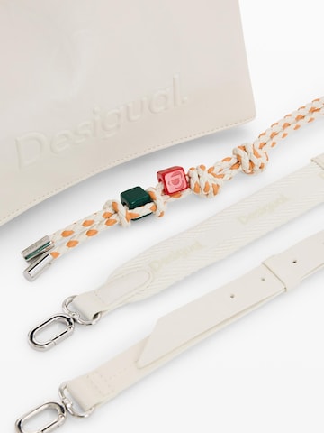 Desigual Válltáska - fehér