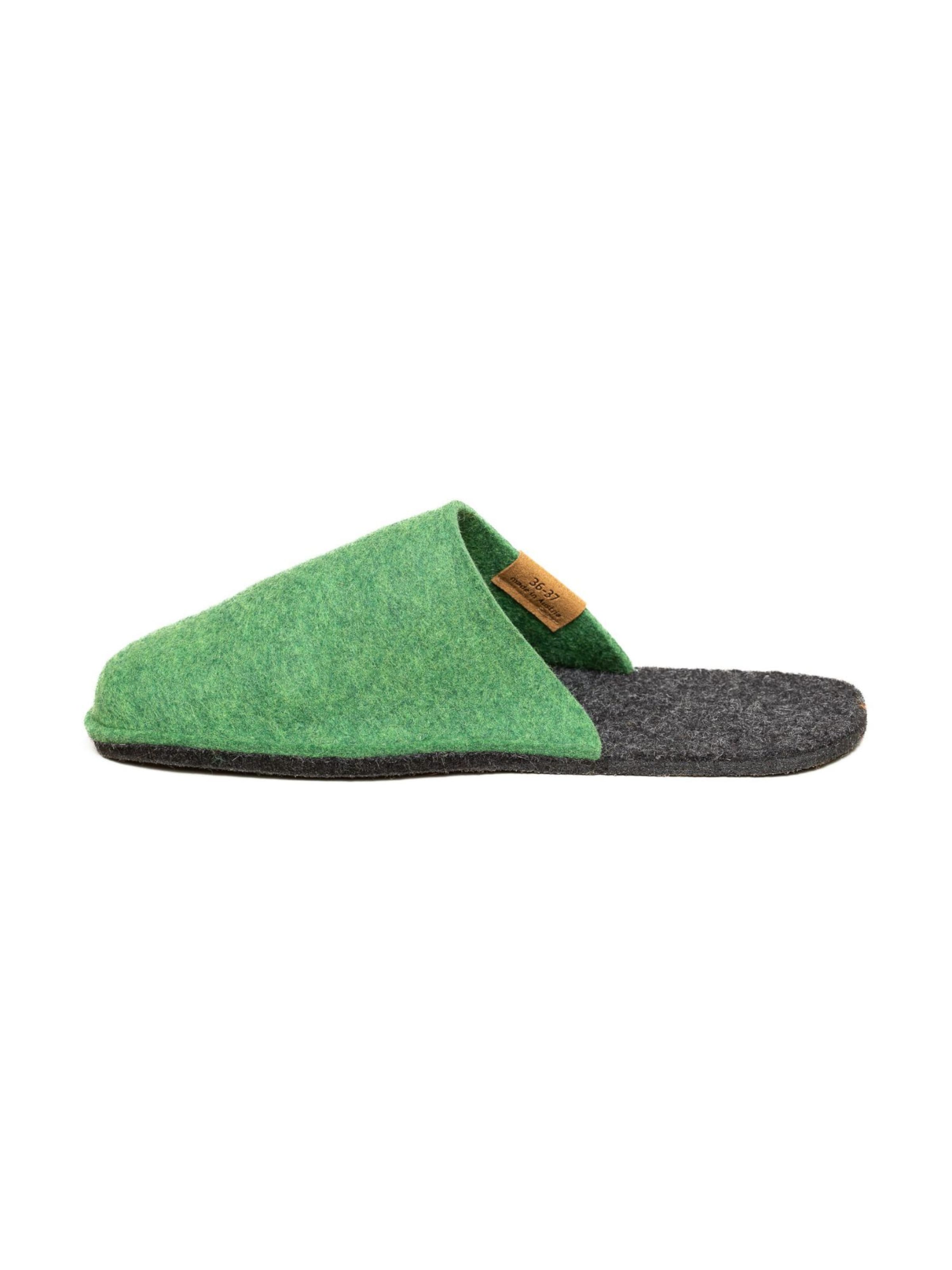 MagicFelt Slippers 'Filzpantoffel Magicfelt Travel 2.0' in Green
