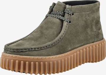 Stivaletto stringato di CLARKS in verde: frontale