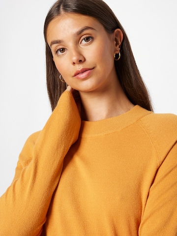 VERO MODA Sweater 'HAPPINESS' in Yellow