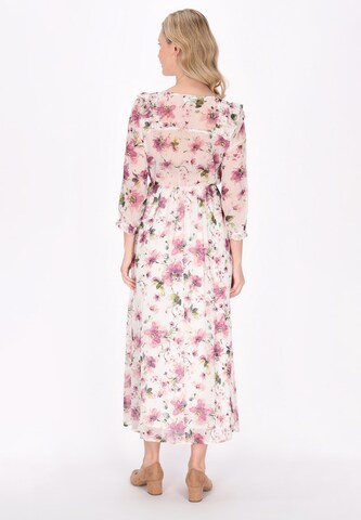 Usha Jurk in Roze