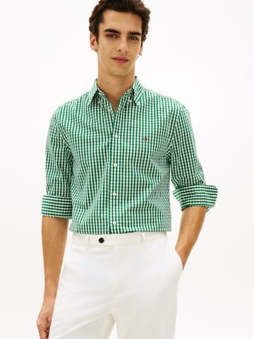 TOMMY HILFIGER Regular fit Πουκάμισο σε πράσινο: μπροστά