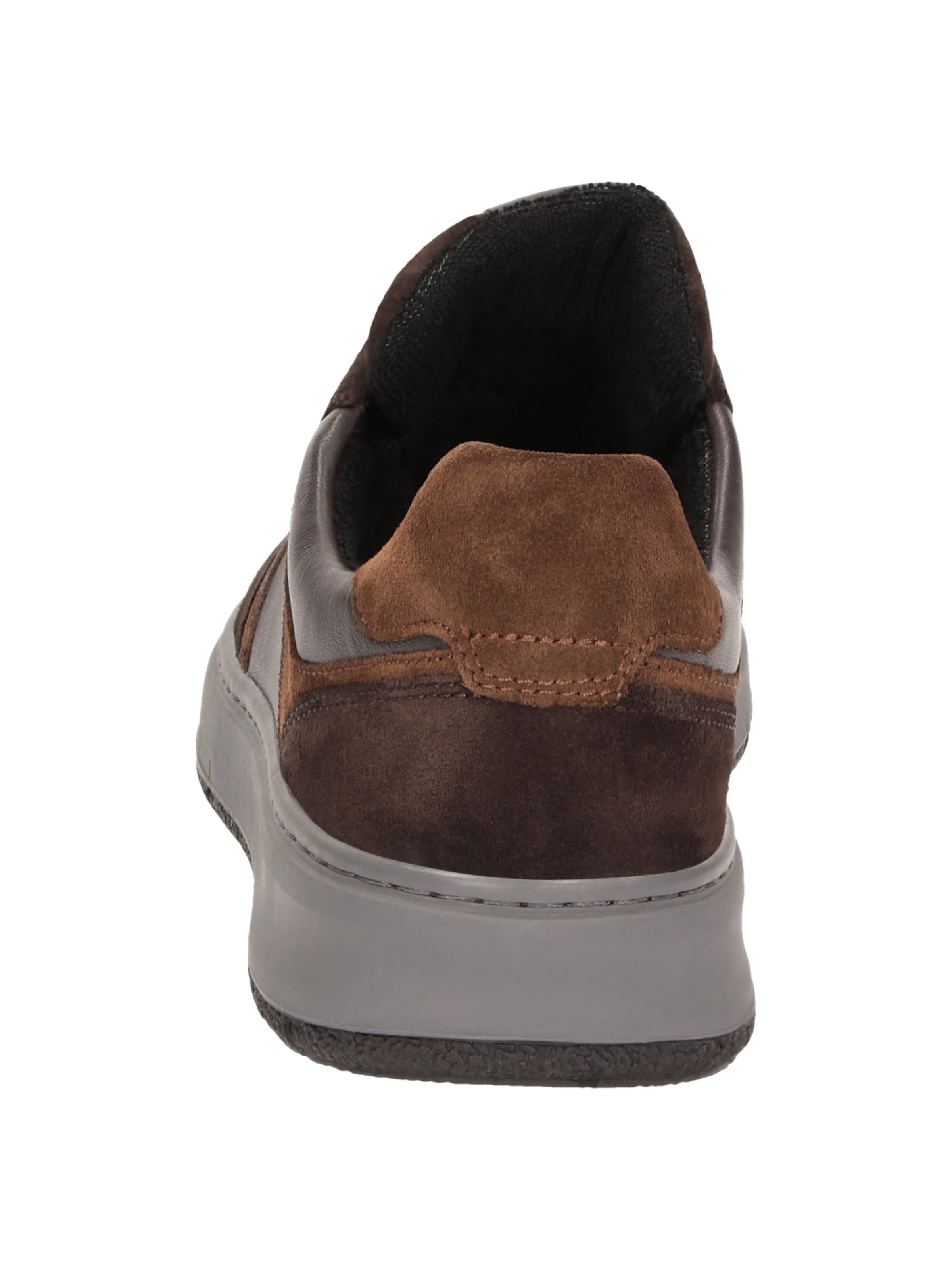 SIOUX Sneaker ' Lorundos-700 ' in Braun