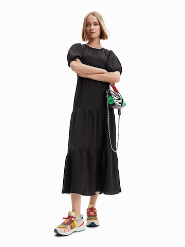 Robe 'Wend' Desigual en noir : devant