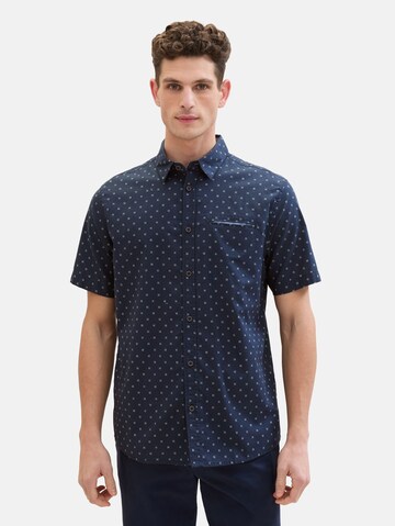 Coupe regular Chemise TOM TAILOR en bleu : devant